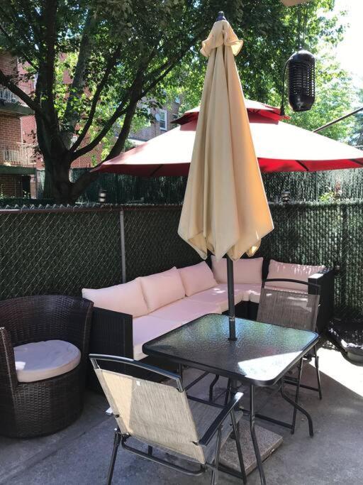 Brooklyn Luxury Spring Retreat With Private Outdoor Space New York Exteriör bild