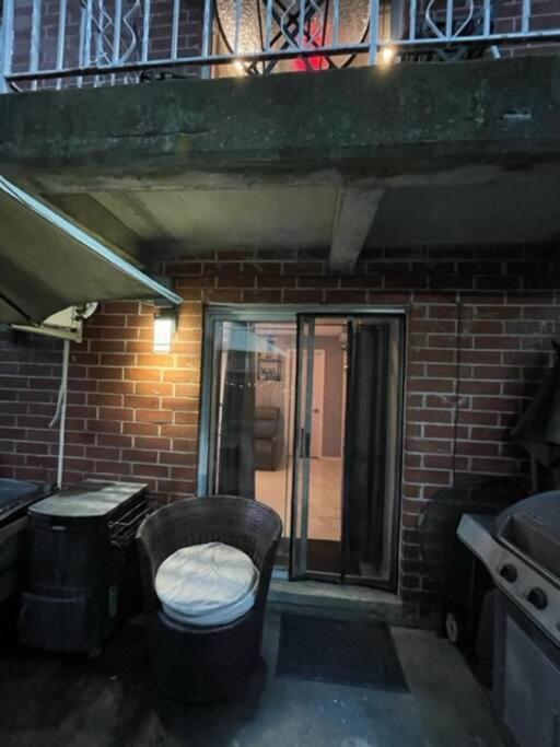 Brooklyn Luxury Spring Retreat With Private Outdoor Space New York Exteriör bild
